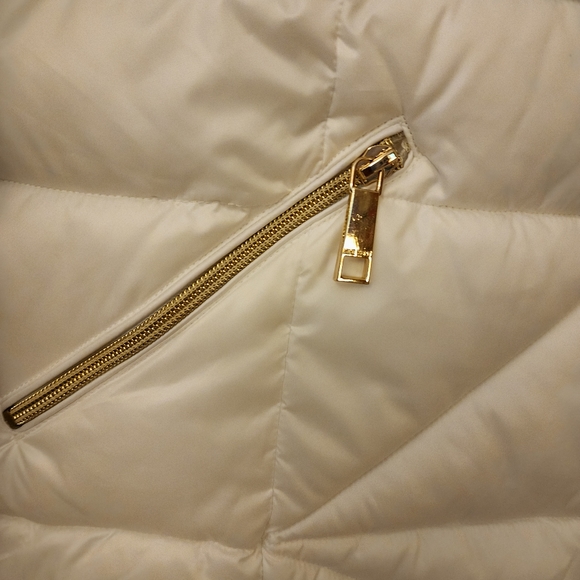 NINE WEST PUFFER COAT - Picture 7 of 8